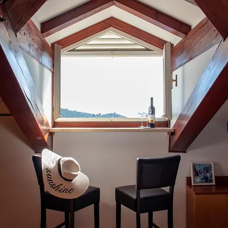 Odak Apartment
